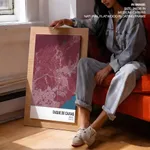 Strip below poster red map of Duque De Caxias