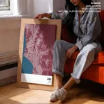 Strip below poster red map of Lima