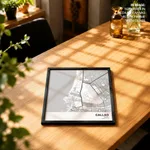 Strip below poster white map of Callao