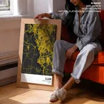 Strip below poster yellow map of Ujjain